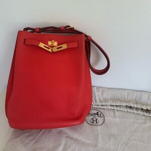 HERMES So Kelly 22 Togo Calfskin Orange